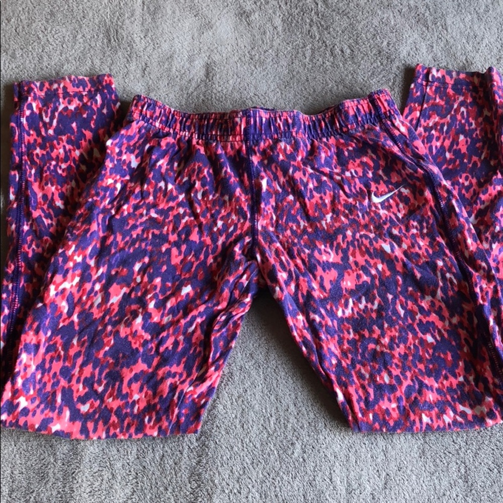 Girls Nike Cotton Leggings (size L)